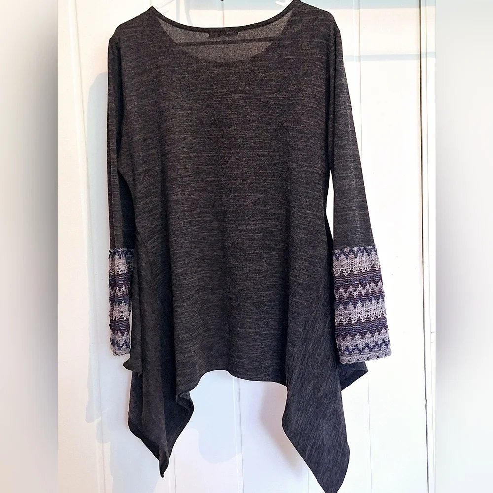 Indigo Soul VGC Gray Boho Tunic Sweater Size M - Picture 2 of 3